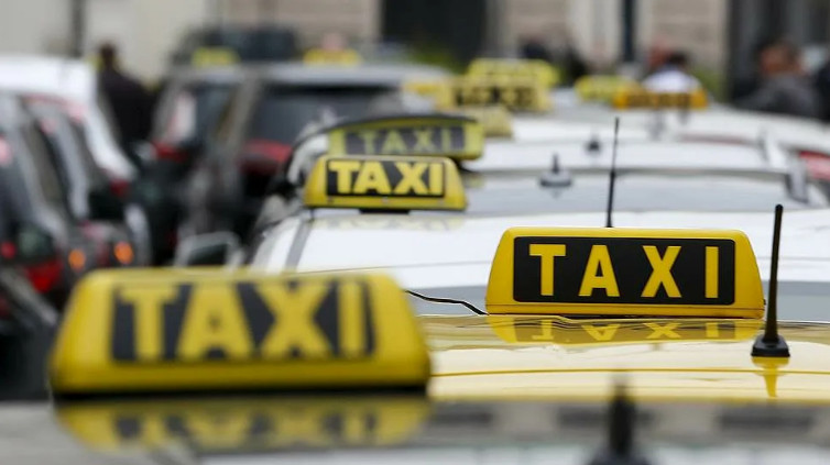 В чем преимущества поездки на такси