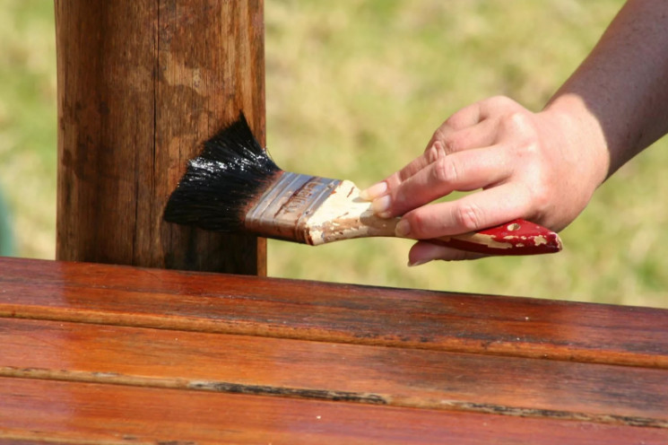 Как уберечь древесину от гниения?