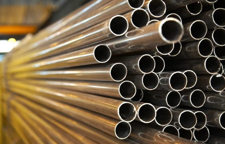Трубы из нержавеющей стали: в дизайне и строительстве