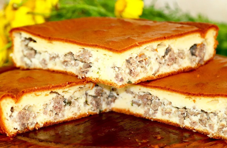 Шарлотка с картофелем и фаршем