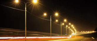 Уличное освещение для безопасности в ночное время